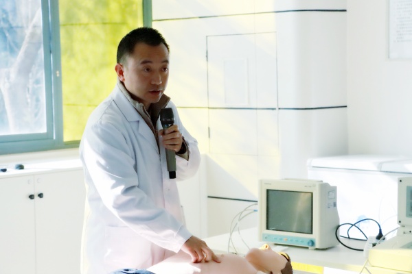 ���d�������o���¾��oӰ���µ��������o�ߡ���ӛ��Ժ�����������w������2����